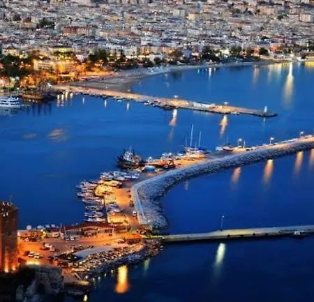 Eligible Furnished Flat 50 Meters To The Apartmán